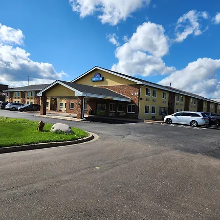 Twin Cities Inn, Mounds View